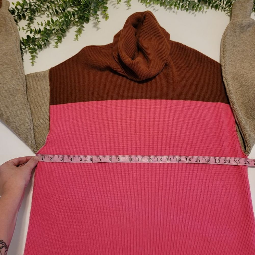 Free People Oversized Colorblock Turtleneck Sweater Pink Brown Size Small - Picture 8 of 11